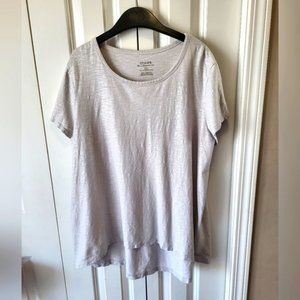 CHICO'S The Ultimate Tee Size XL Gray T-shirt With Silver Shimmer